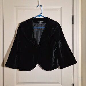 Willi Smith Black Velvet Cropped Blazer Size Medium Dark Romance Evening Jacket